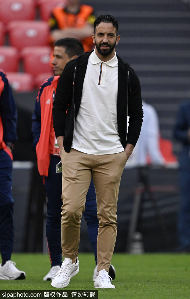 帕尔默因腹股沟伤势将缺阵至11月,切尔西未来四场比赛面临挑战