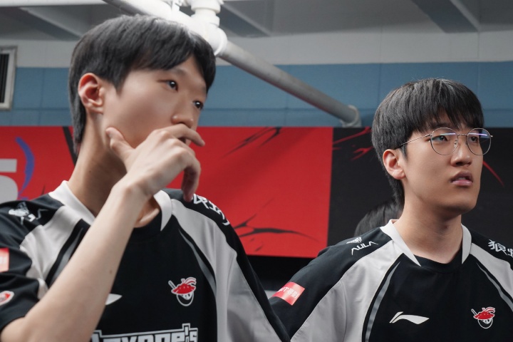 LPL官方分享Shanks人物故事:五年职业首次S赛,没去决赛很是遗憾